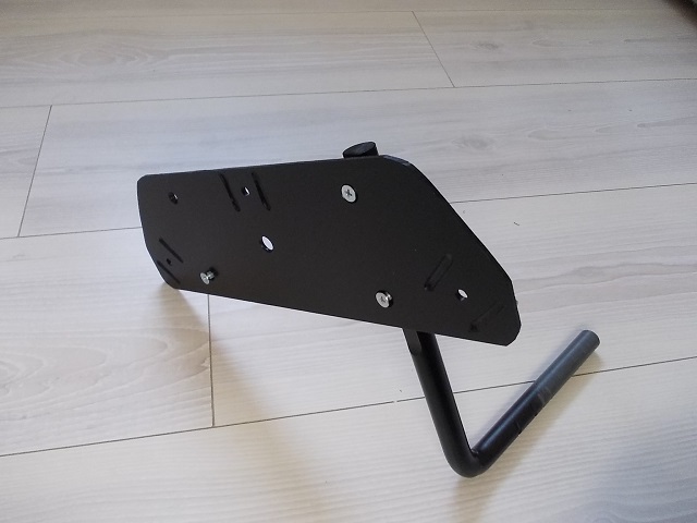 Suzuki Burgman 650 backrest